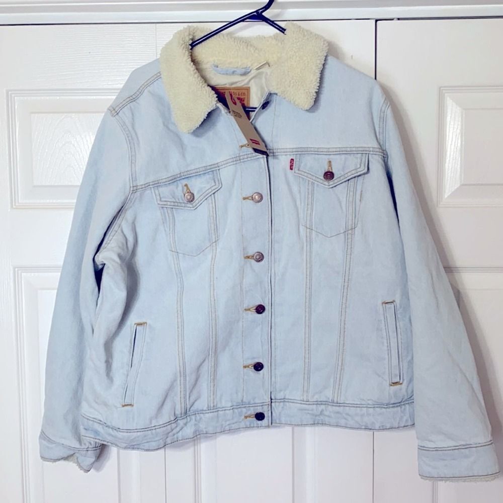 Woman's Levi Original Trucker Jacket Size XXL